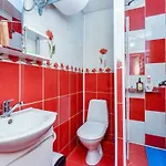 Butas Butai Labai Geroje Vietoje Prie Juros *